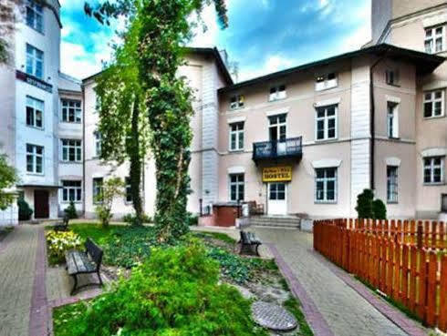 Nathan'S Villa Hostel Βαρσοβία Εξωτερικό φωτογραφία